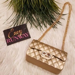 Chica Dorada Gold purse